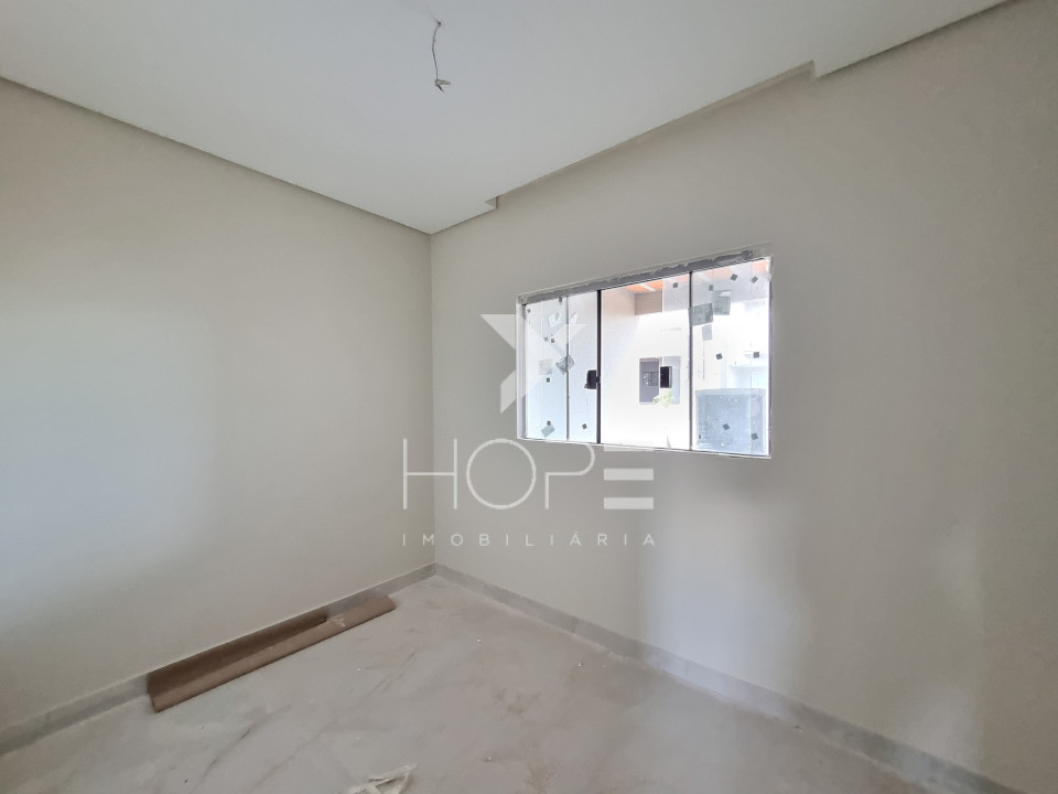 Imagens do imóveis CASA À VENDA EM CONDOMÍNIO NA ZONA NORTE