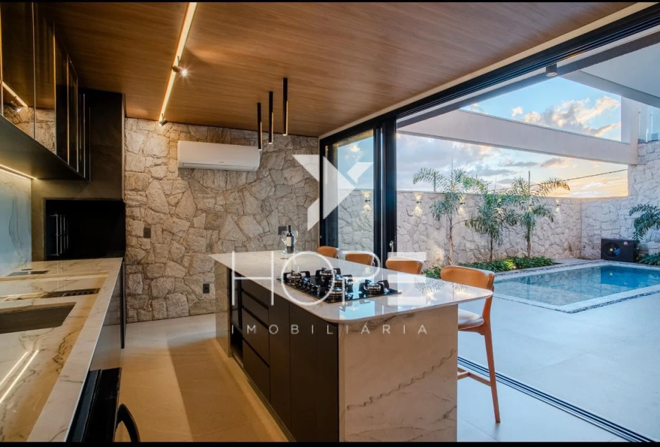 Imagens do imóveis SOBRADO NOVO  280M² DE AREA UTIL, COM 4 QUARTOS, SENDO 4 SUITES-  PARA LOCAÇÃO - CONDOMINIO ROYAL BOULEVARD - IBIPORÃ