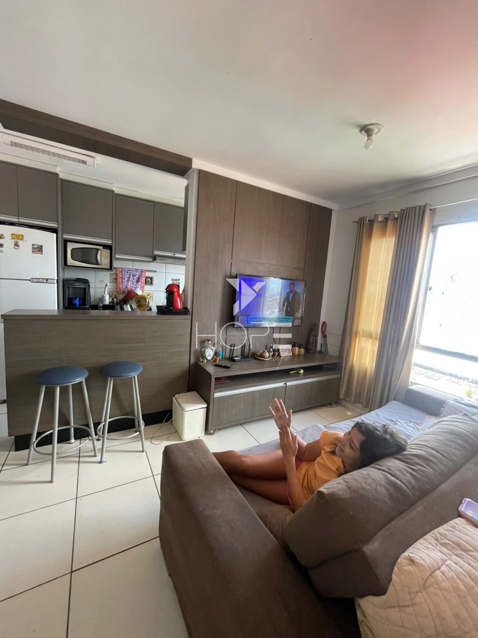 Imagens do imóveis Apartamento à venda com 46 m² - 2 quartos - 1 banheiro - Portal das Torres - Santiago II - Zona Norte - Londrina/PR
