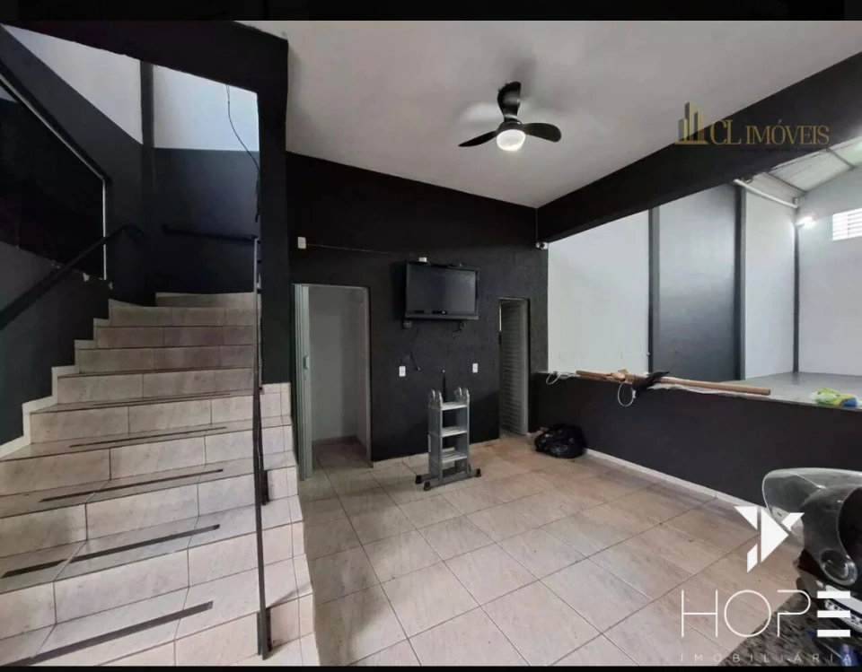 Imagens do imóveis Oportunidade comercial – Barracão 436 m² – Região Central de Londrina/PR