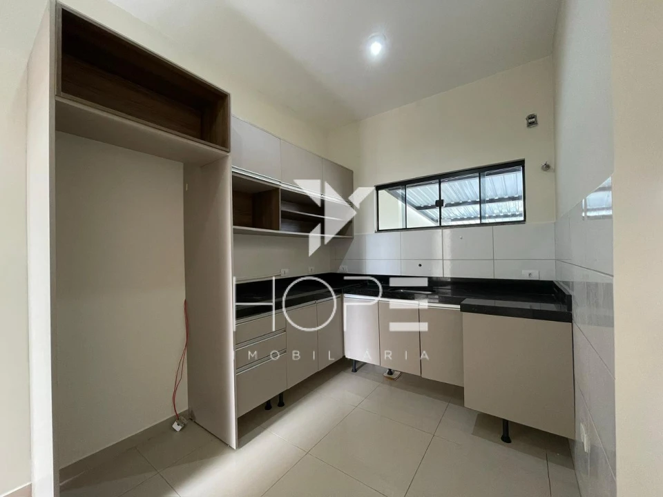 Casa para Venda e Locação – 131 m² – Colúmbia – Londrina/PR
