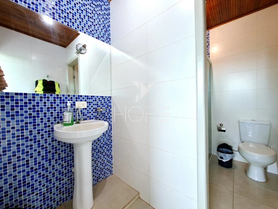 Imagens do imóveis Condomínio Porto das Águas - chácara à venda com 1.460 m² - 3 quartos sendo 1 suíte - piscina com spa - Porecatu PR
