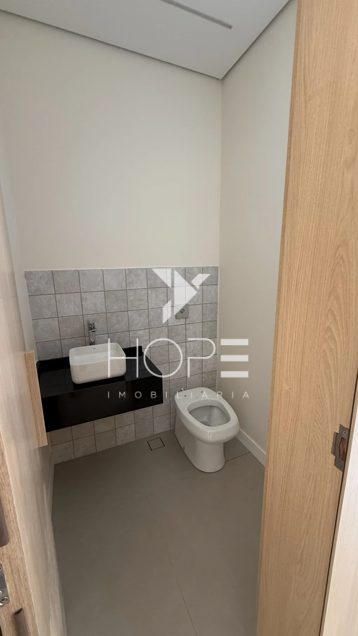 Imagens do imóveis SOBRADO NOVO DE ALTO PADRÃO NO COND. ARAÇARI - PARQUE TAUÁ