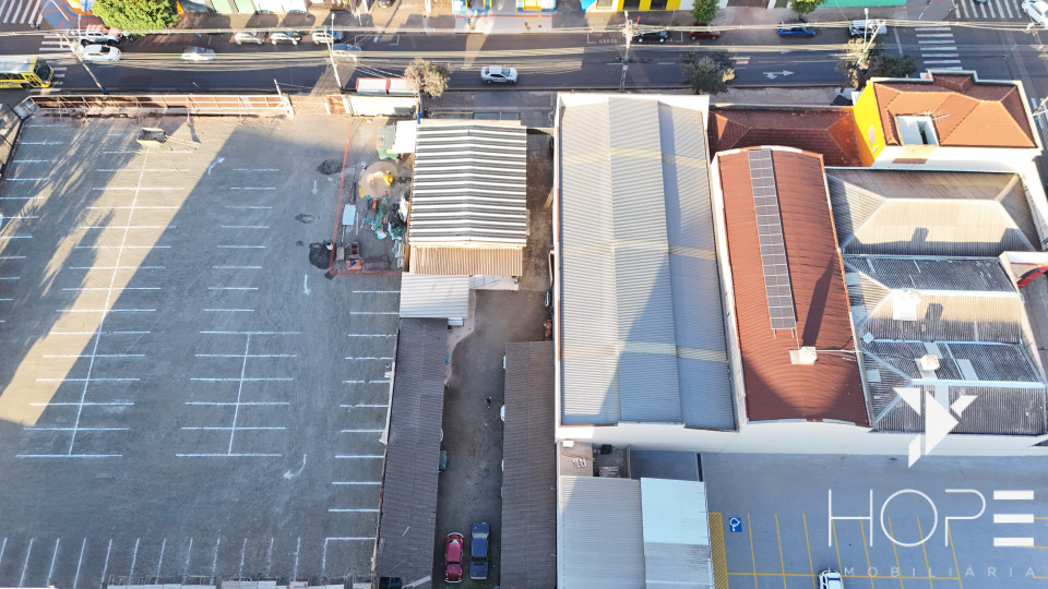 Imagens do imóveis Ponto Comercial de 768,75m² na Av. Duque de Caxias – Oportunidade Única