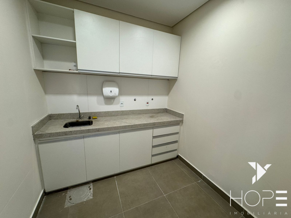Imagens do imóveis Oportunidade Única: Sala Comercial na Av. Higienópolis, Londrina