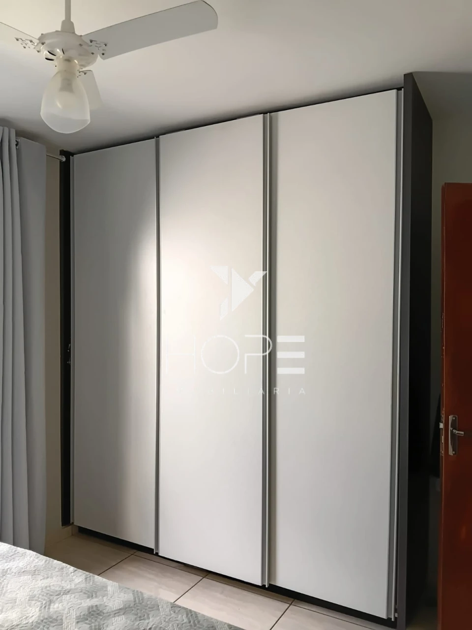 Casa com Edícula à Venda – 286m² – 4 Quartos (2 Suíte) – Bandeirantes – Zona Oeste – Londrina/PR