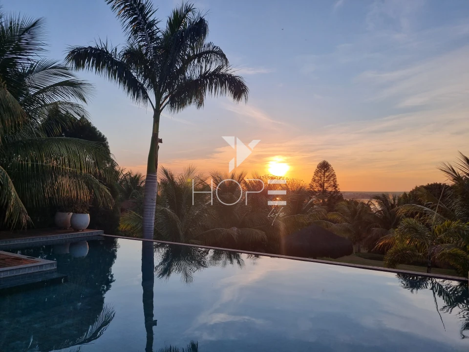 Imagens do imóveis Condomínio Riviera do Poente – Chácara Molhada porteira fechada À venda  – 4 suítes – 5 vagas – 2.600 m² – Alvorada do Sul/PR