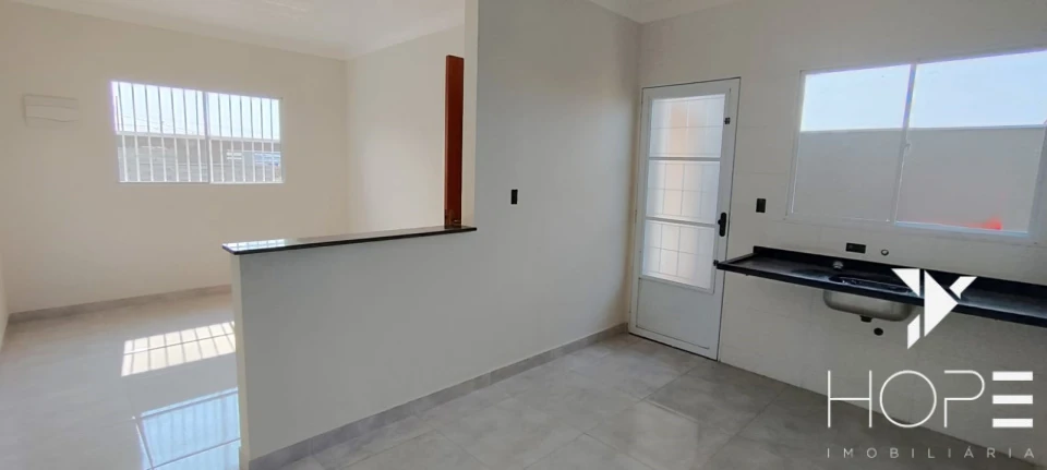 Casa geminada à venda – 03 dormitórios – Gleba Esperança – Londrina/PR