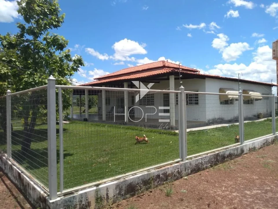 Imagens do imóveis Fazenda de dupla aptidão à venda com 1.765 alqueires - 8.543 hectares - porteira fechada - Alvorada do Norte GO