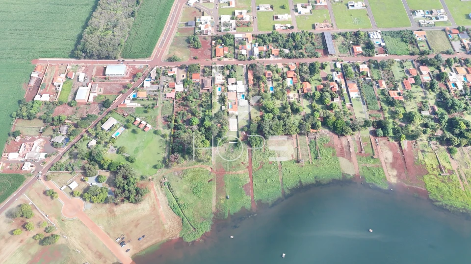Imagens do imóveis Terreno à venda com 870 m² - na Avenida Augusto Alves - fácil acesso ao Rio Paranapanema - Alvorada do Sul PR