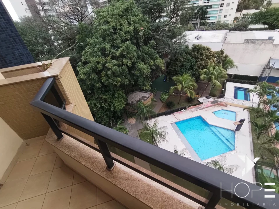 Apartamento à venda – 185 m² – Condomínio Bosque Wilmar Berbet – Gleba Fazenda Palhano – Londrina/PR