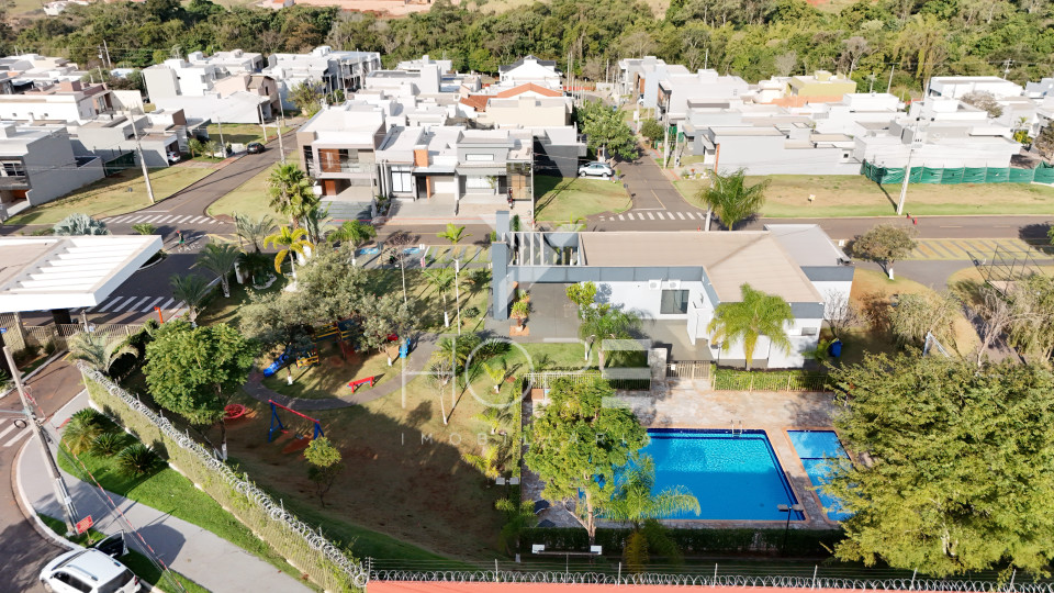 Imagens do imóveis CASA À VENDA EM CONDOMÍNIO NA ZONA NORTE