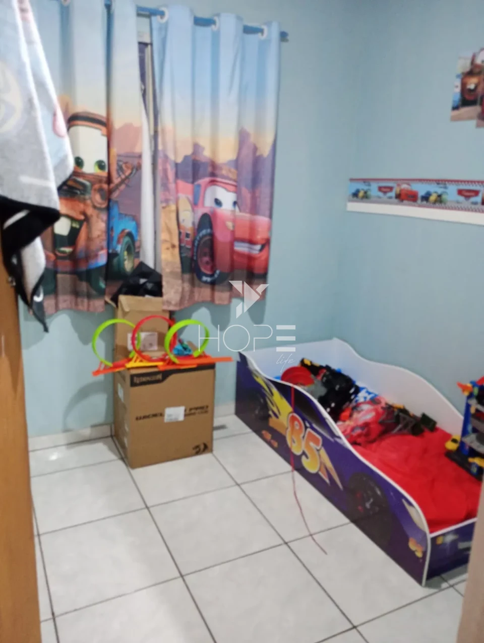 Casa com edícula à venda com 100m² - 3 quartos - 2 vagas - Jardim Silvino - Cambé PR