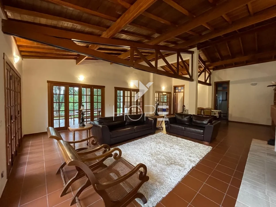 Imagens do imóveis Sítio à venda com 20.76 alqueires - sede com piscina - 4 represas - pecuária e lazer - Itu SP