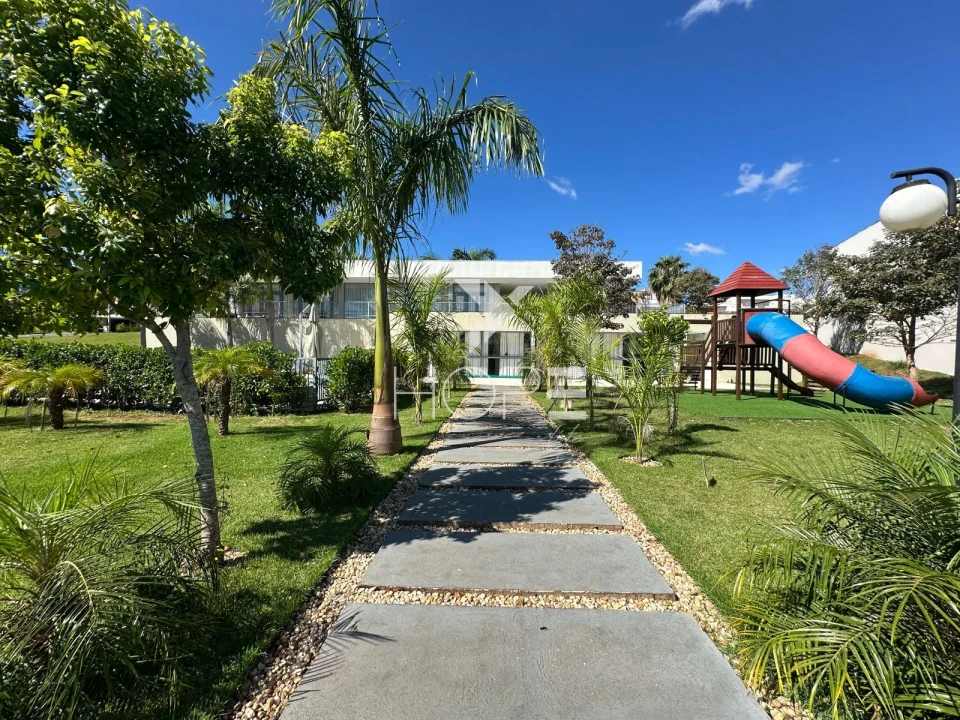 Imagens do imóveis Terreno no Condomínio Aranguá à venda - 262 m² - Parque Tauá – Zona Leste de Londrina/PR