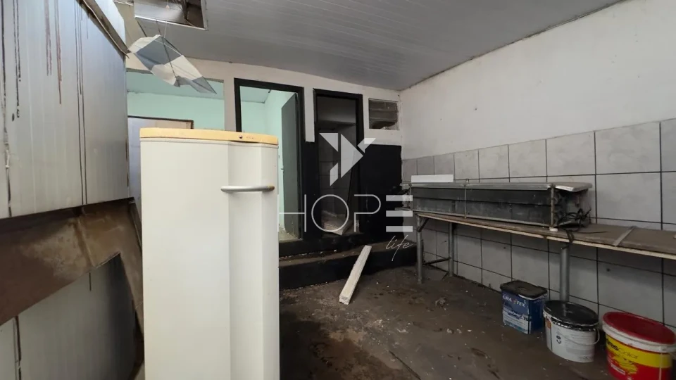 Imagens do imóveis BARRACÃO COMERCIAL A VENDA 300 M² ZR3- RUA RUI VIRMOND CARNASCIALLI - JD. LEONOR - LONDRINA/PR