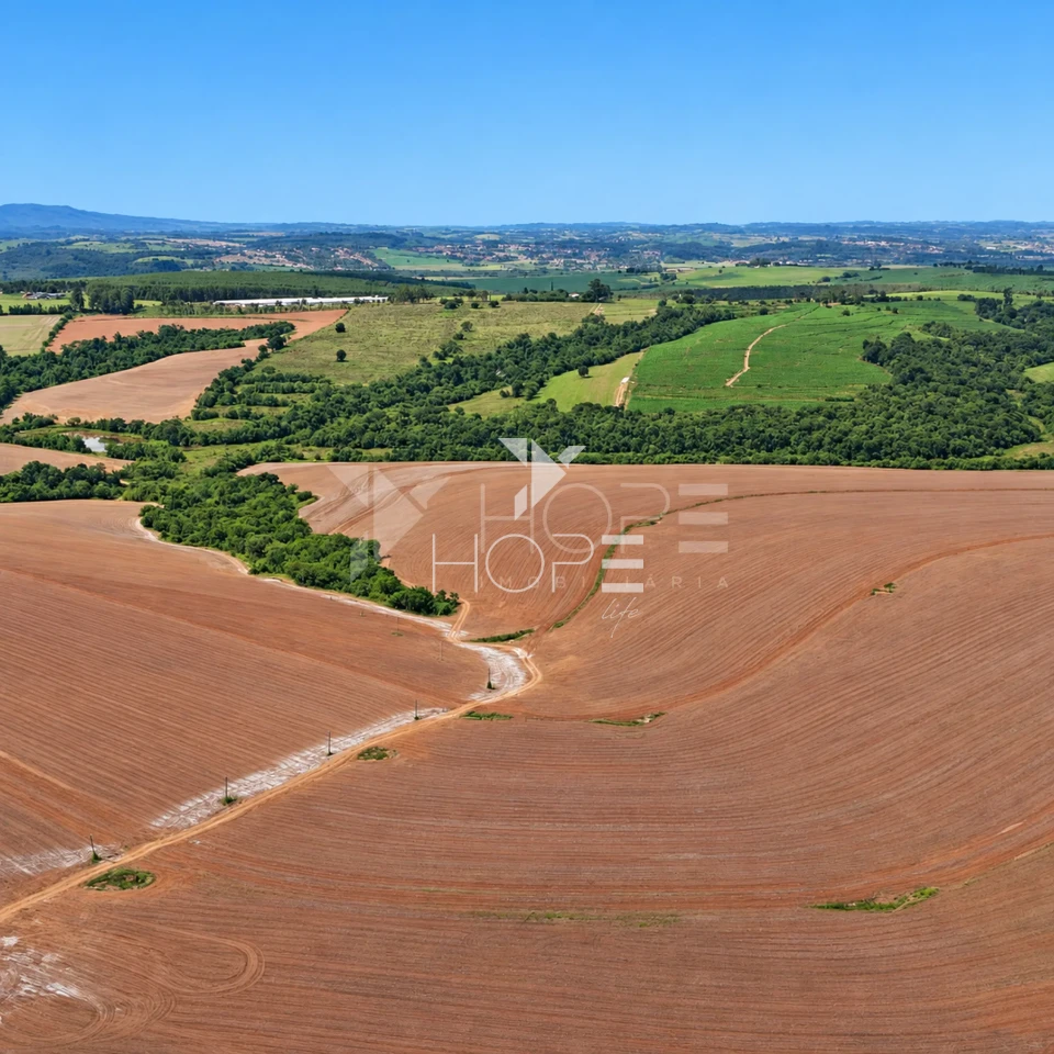 Imagens do imóveis Fazenda à Venda – Região de Itapetininga e Sorocaba – Interior – São Paulo/SP