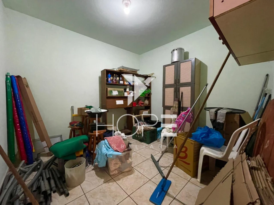 Chácara à Venda - Porteira Fechada – 450m² – Bairro Colúmbia – Zona Oeste – Londrina/PR