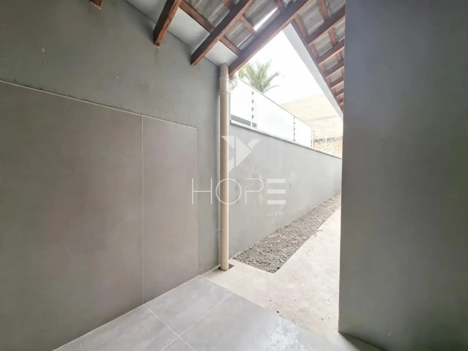 Imagens do imóveis Casa Geminada à venda com 85 m² - 3 quartos (1Suite) - 2 vagas - Jardim Montecatini - Zona Leste - Londrina PR