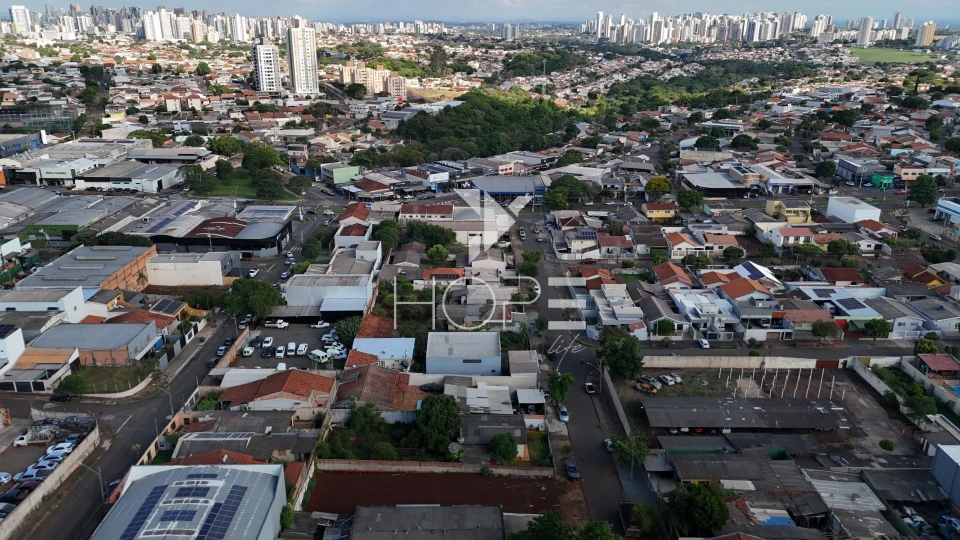 Imagens do imóveis Terreno Comercial à venda - Zoneamento ZC-2 - com 600 m² - próximo Av Tiradentes - Bandeirantes - Londrina PR