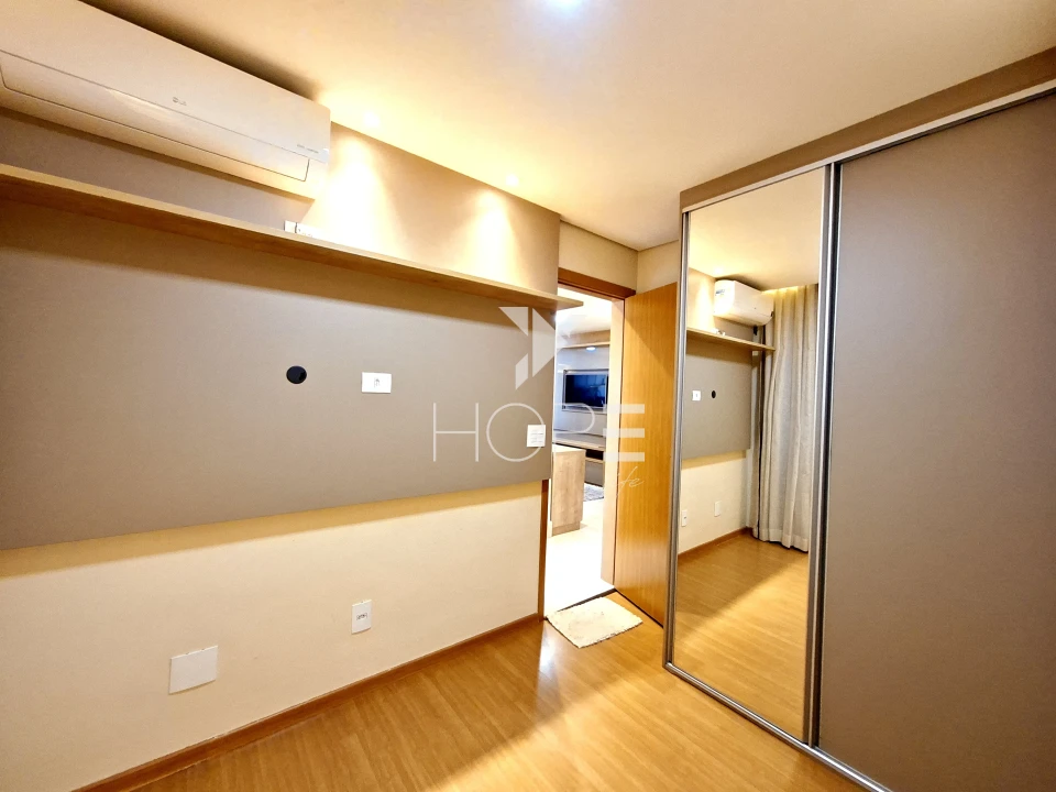 Imagens do imóveis Condomínio Lagoa Dourada - Apartamento à venda com 43m² - 2 quartos - último andar - semi mobiliado - acquaville  - Londrina PR