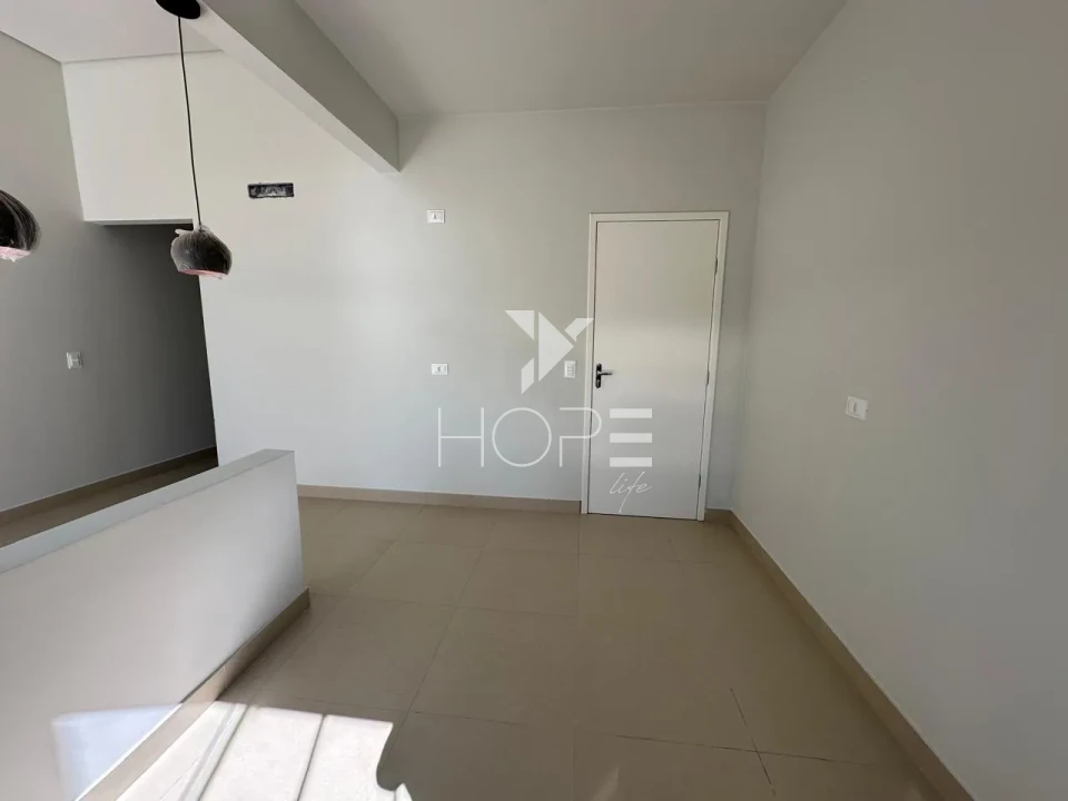 Imagens do imóveis Casa geminada à venda com 3 quartos (1 suíte) no Jardim Bandeirantes – Zona Oeste – Londrina/PR
