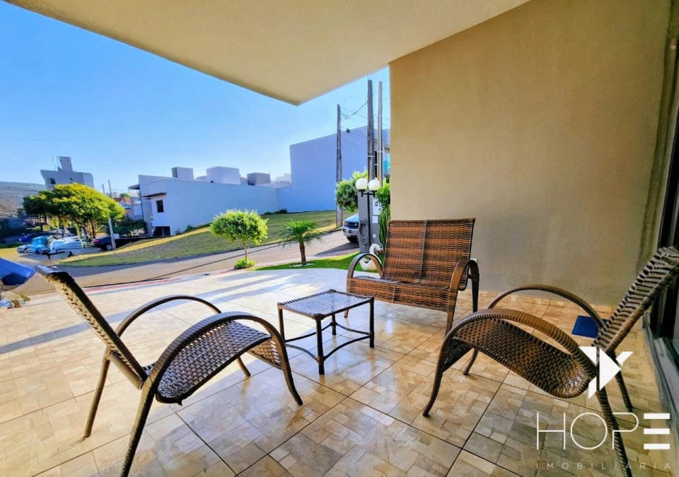 Imagens do imóveis Casa em Condomínio à Venda – 3 Quartos (1 Suíte) – 123m² – Residencial Heimtal Park – Zona Norte de Londrina/PR