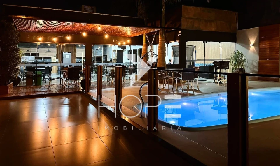 Imagens do imóveis Imóvel Comercial de Alto Padrão com Piscina e Espaço Gourmet à Venda em Cambé – Jardim do Café