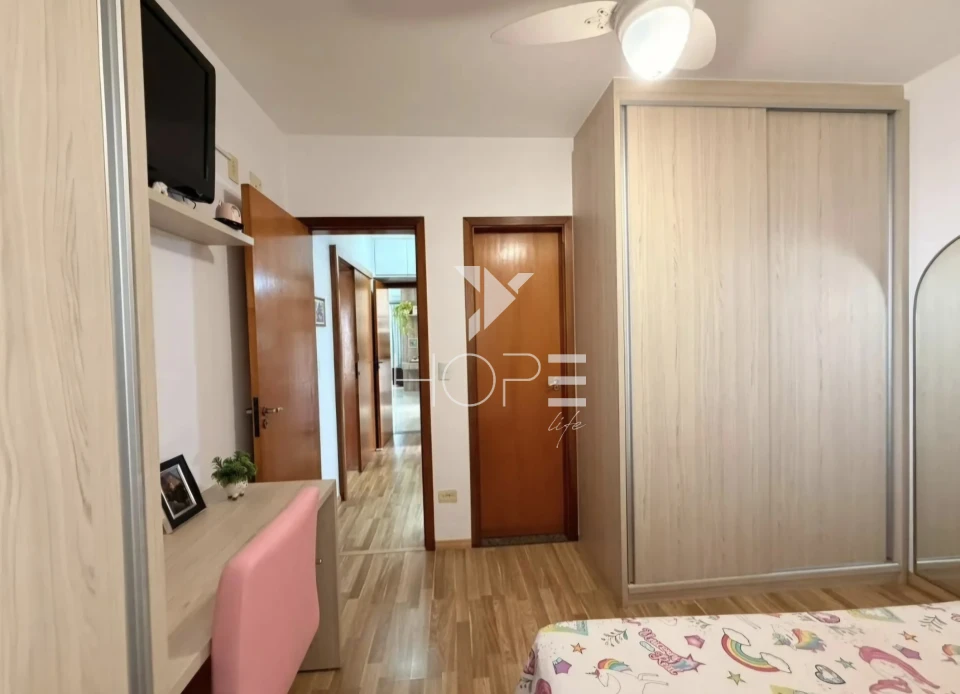 Imagens do imóveis Condomínio Monserrat - casa em condomínio à venda com 224 m² - 3 quartos (1 suíte - 1 demi-suíte) - 2 vagas - Zona Sul - Londrina PR