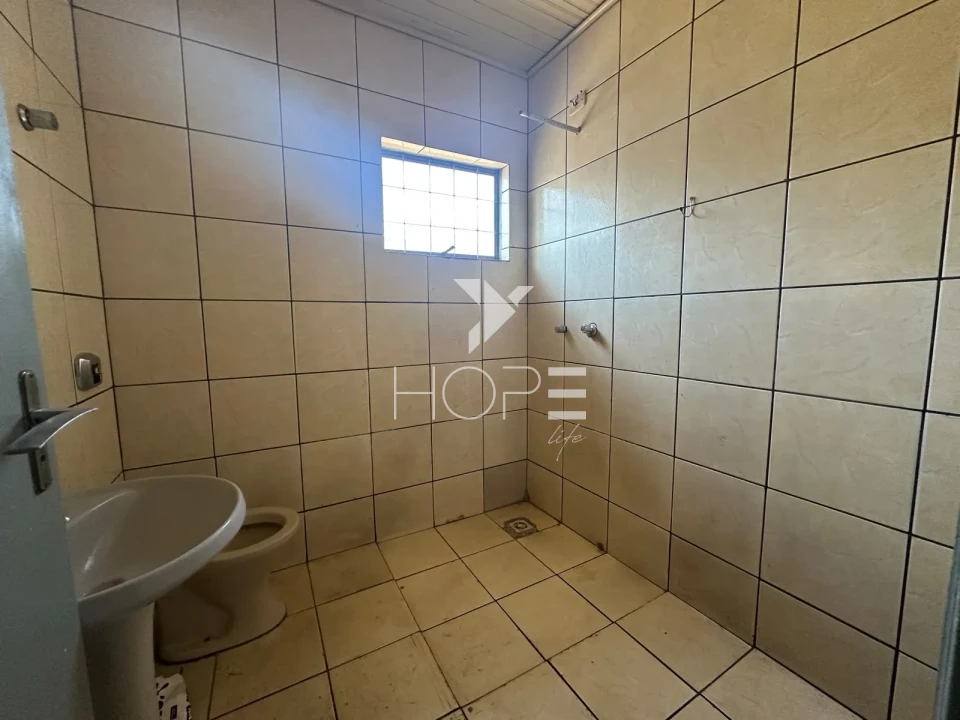 Imagens do imóveis Casa à venda com 3 quartos e amplo quintal no Jardim Novo Bandeirantes – Cambé/Pr.