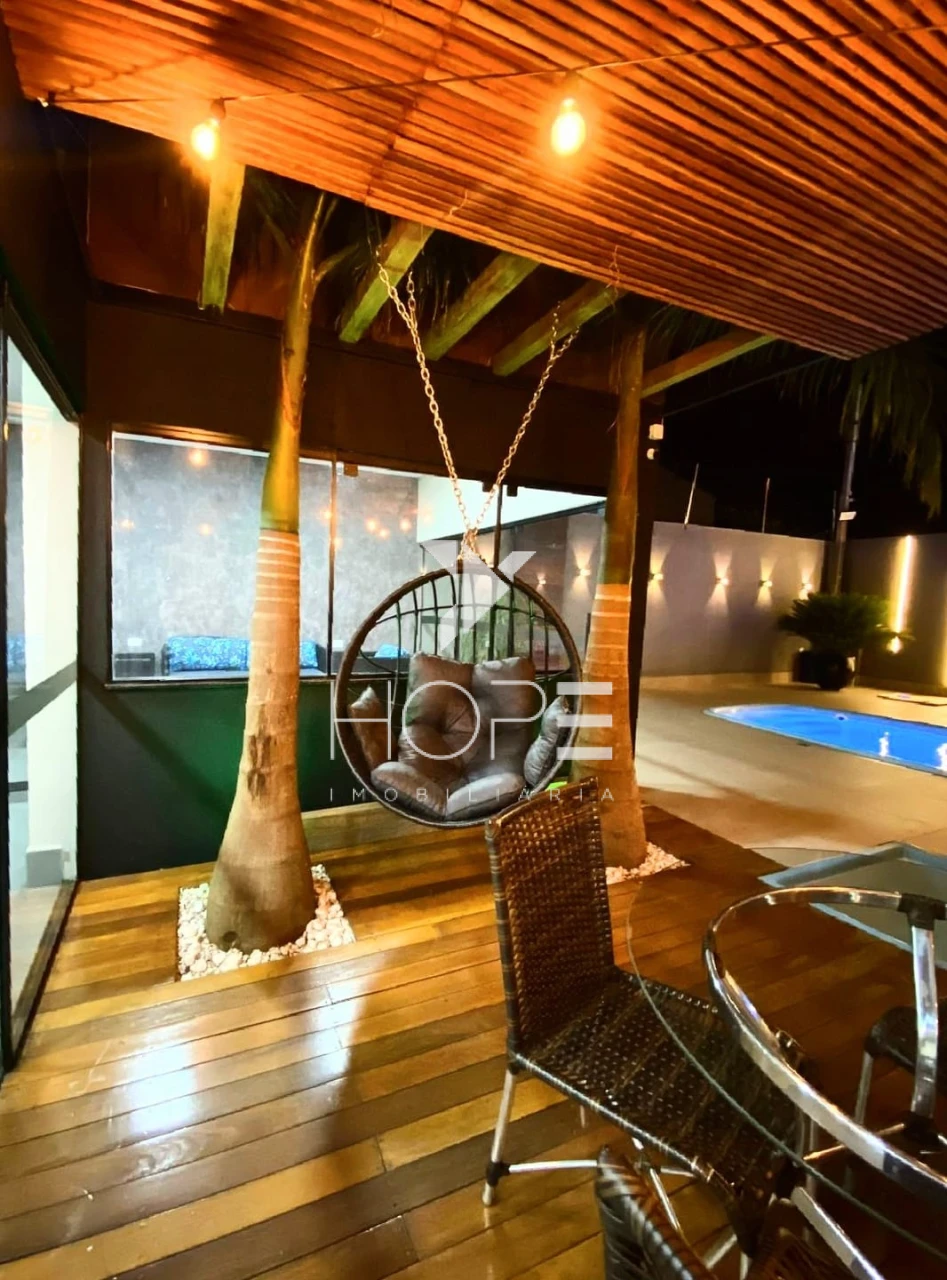 Imagens do imóveis Imóvel Comercial de Alto Padrão com Piscina e Espaço Gourmet à Venda em Cambé – Jardim do Café