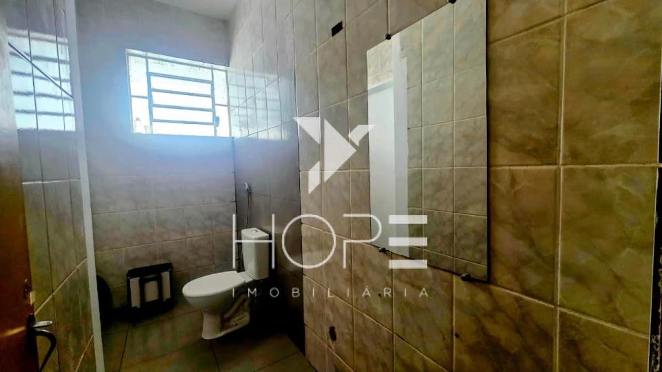 AMPLO ESPAÇO COMERCIAL  A VENDA - CENTRO - LONDRINA