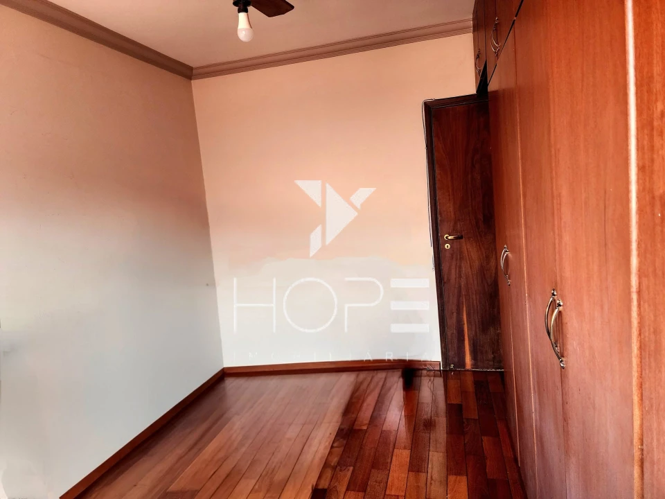 Imagens do imóveis Sobrado à Venda 5 Quartos – Bairro Coliseu – Zona Norte Londrina PR