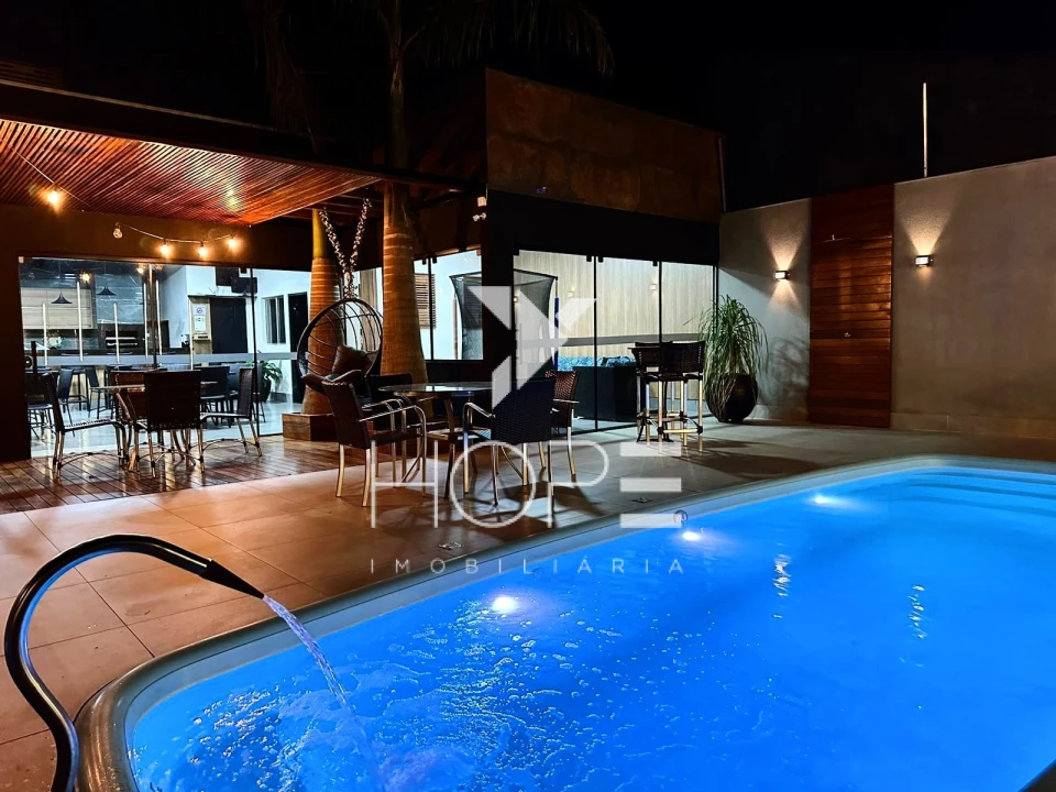 Imagens do imóveis Imóvel Comercial de Alto Padrão com Piscina e Espaço Gourmet à Venda em Cambé – Jardim do Café