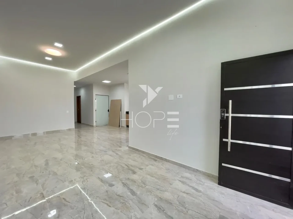 Casa em Condomínio à Venda e Locação – 105m² – 3 Quartos (1 Suíte) – Condomínio Royal Norte – Zona Norte – Londrina/PR