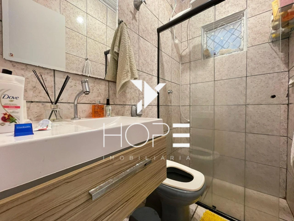 Casa à venda – 4 quartos – Jardim Alvorada – Londrina/PR