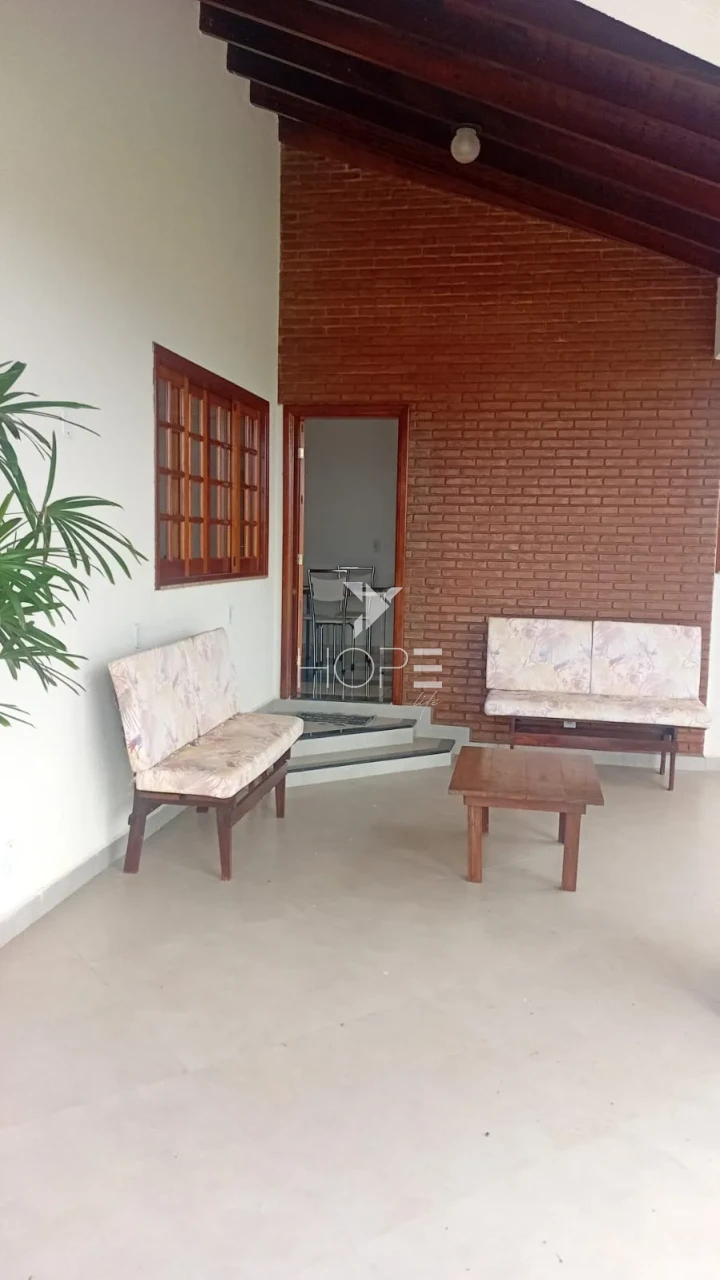 Imagens do imóveis Casa de Alto Padrão com 3 Suítes em Condomínio Fechado – Terreno de 5.000m² com Piscina Aquecida e Espaço Gourmet – Rolândia/PR