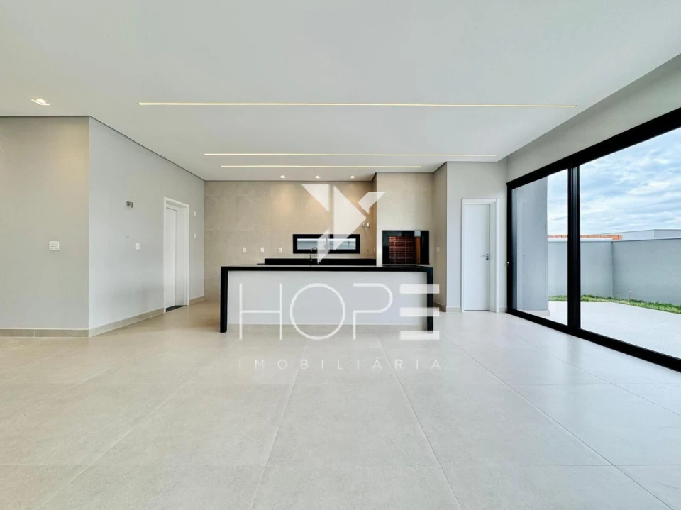 Sobrado Novo de 3 Suítes à Venda no Araçari – Parque Tauá – Londrina