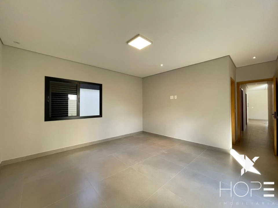 Casa térrea à venda – 250m² – Loteamento Chamonix – Zona Leste – Londrina/PR