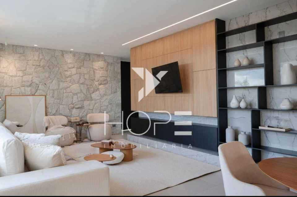 Imagens do imóveis SOBRADO NOVO  280M² DE AREA UTIL, COM 4 QUARTOS, SENDO 4 SUITES-  PARA LOCAÇÃO - CONDOMINIO ROYAL BOULEVARD - IBIPORÃ