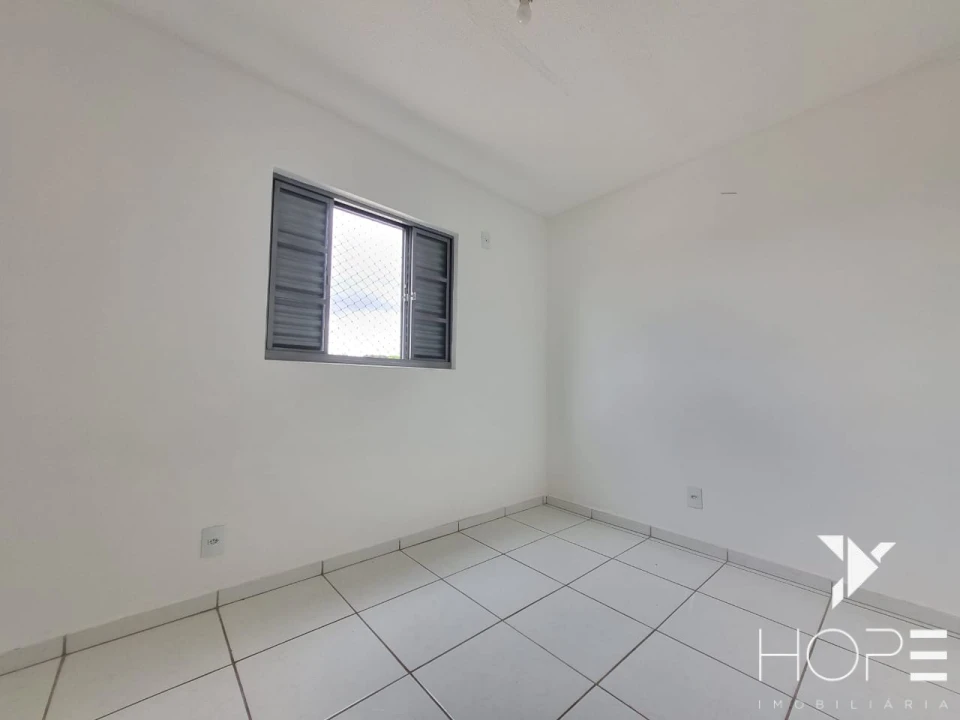 APARTAMENTO PARA VENDA E LOCAÇÃO NO RESIDENCIAL FLORESTA - ROLANDIA