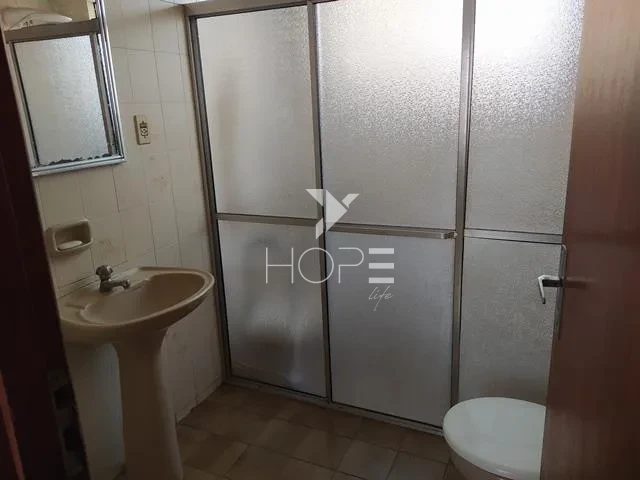 Imagens do imóveis Casa à venda com 250 m² - 3 quartos - 2 vagas - edícula - próximo ao Hospital Evangélico - Jardim Londrilar - Londrina PR