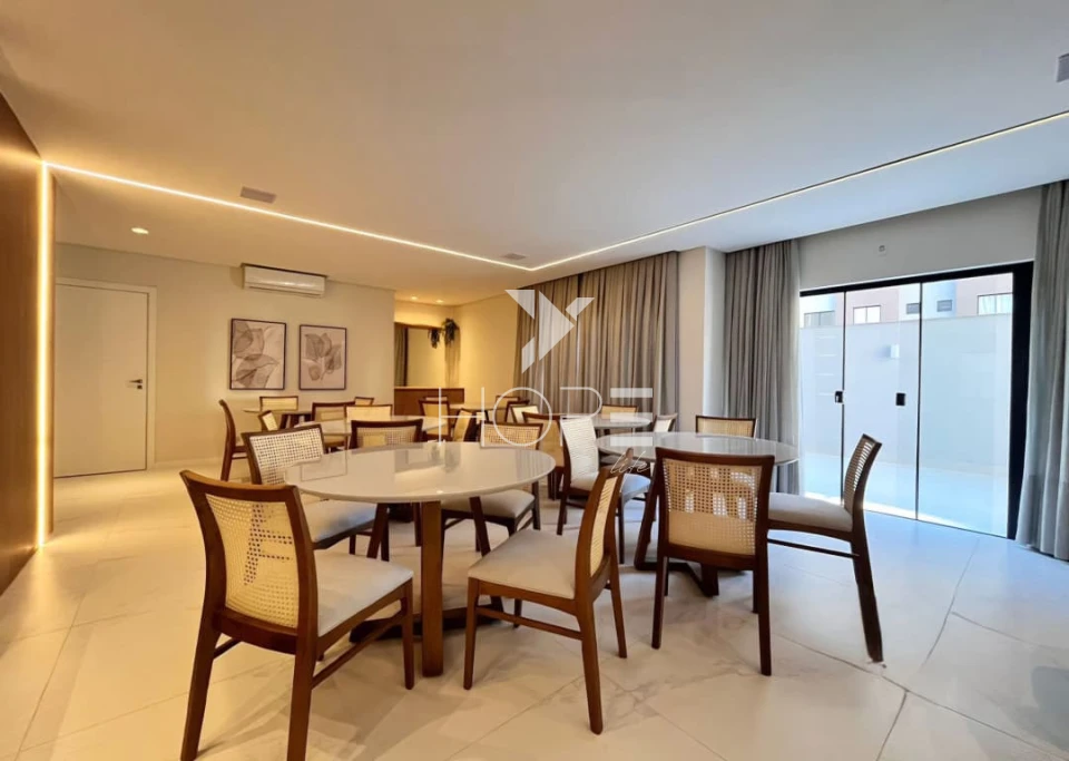 Residencial Ilha de Creta - apartamento à venda com 112m² - 3 suítes - 600 metros do mar - Meia Praia - Itapema SC