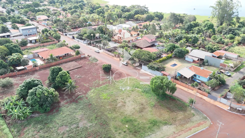 Imagens do imóveis Terreno à venda com 1.147 m² - fácil acesso ao Rio Paranapanema - próximo ao Condomínio Brisas - Alvorada do Sul PR