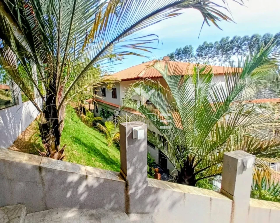 Imagens do imóveis Chácara à venda com 17.000m² - 5 quartos - 4 banheiros - 10 vagas - Estrada do Limoeiro - Londrina PR