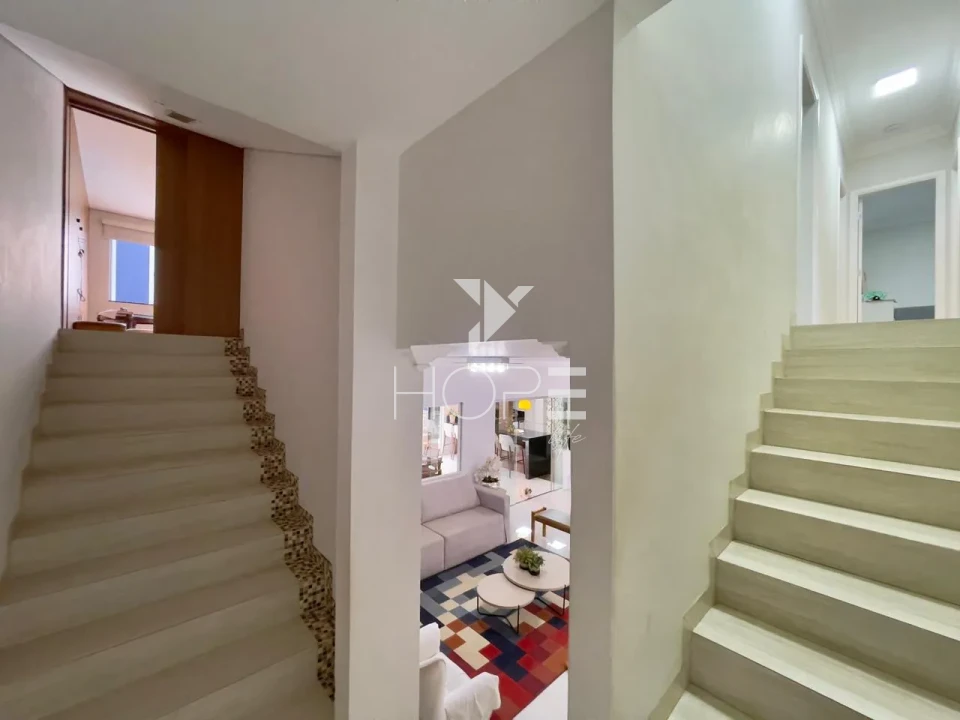 Imagens do imóveis Sobrado em Condomínio à Venda – 315m² – 4 Quartos (1 Suíte) – Vale das Araucárias – Parque Residencial Alcântara – Zona Sul – Londrina/PR