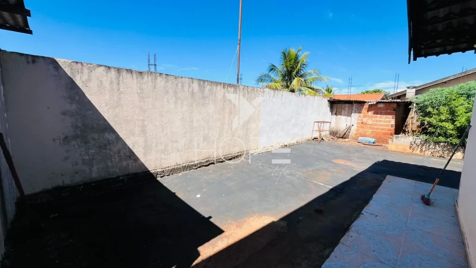 Imagens do imóveis Casa à venda em Rolândia - Aceita permuta em Veículo – 3 quartos (1 suíte) – Jardim Imperial – Rolândia/PR