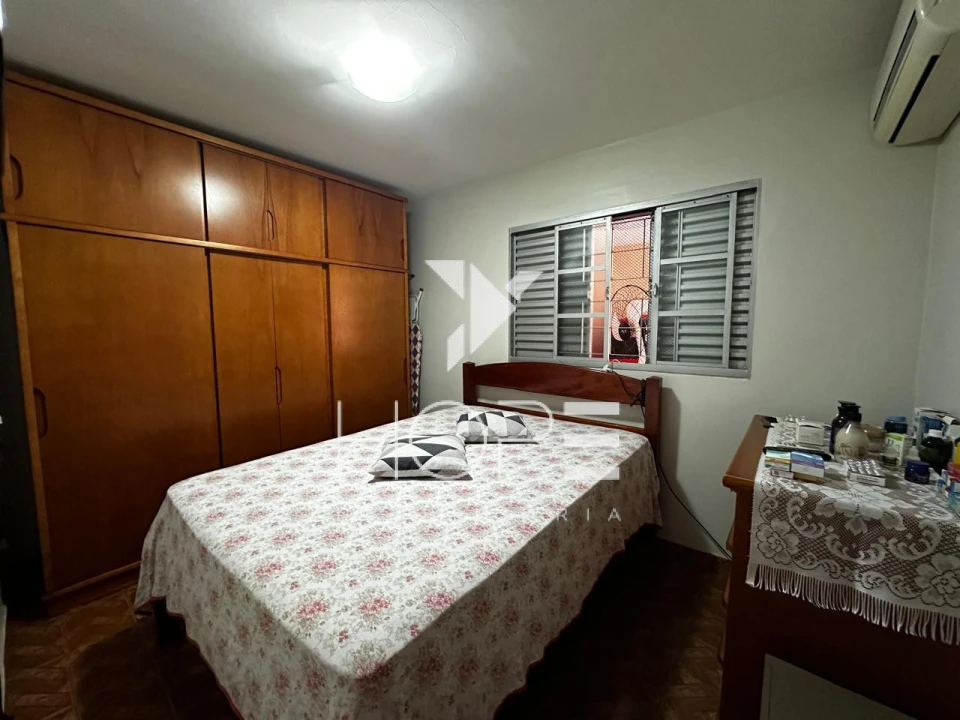 Casa à venda no Maria Lúcia – com edícula – Londrina/PR