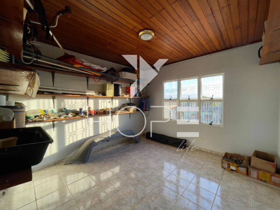 Imagens do imóveis Sobrado com piscina à Venda – 276m² Internos – 5 Quartos – Jardim Silvino – Zona Leste – Cambé/PR