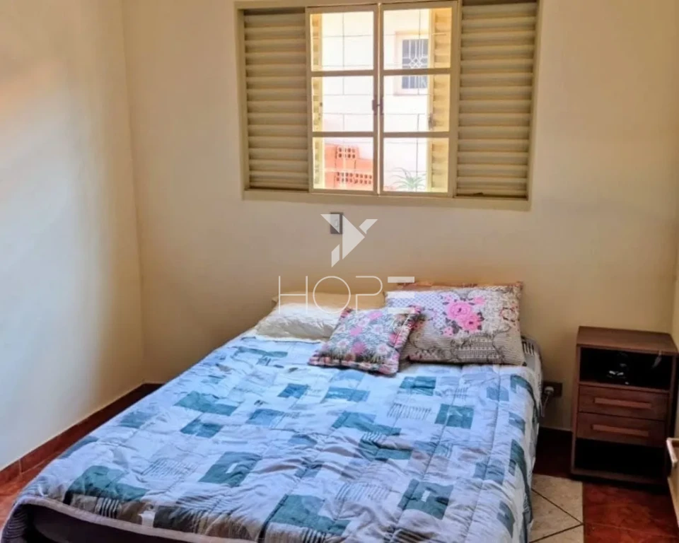 Imagens do imóveis Chácara à Venda no Condomínio Santa Rhut – 300m² Construídos – 3 Quartos (1 Suíte) – Sertanópolis/PR